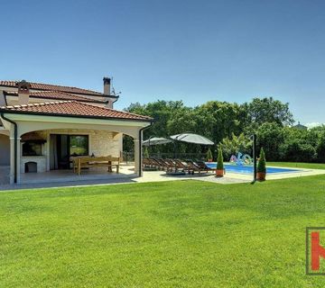 Elegantna vila u Rovinjskom selu, #prodaja - cover