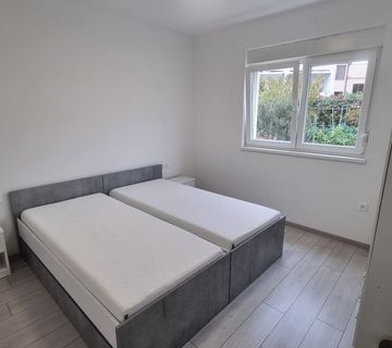 Pula, Valdebek, 2SS+DB i garaža, prizemlje novogradnje # prodaja - cover