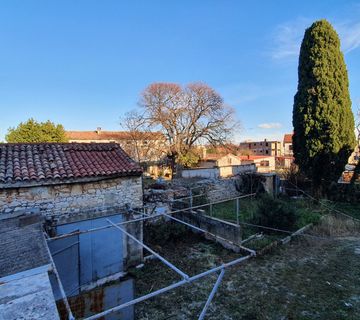 Istra, Krnica, kuća 150 m2 u samom centru naselja - cover
