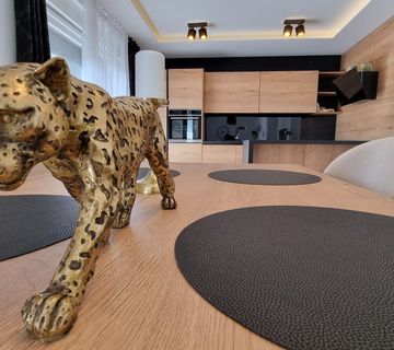 Pula, prekrasan, osunčani penthouse, na atraktivnoj lokaciji, 120 m2 #prodaja - cover