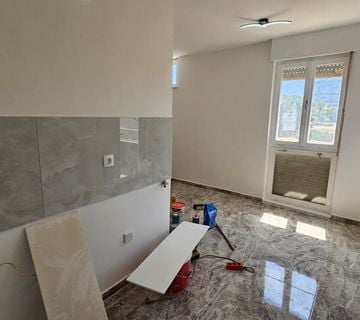 Pula, Vidikovac, stan 59,26m2 sa terasom i liftom na odličnoj lokaciji #prodaja - cover