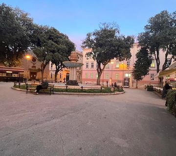 Pula, Centar, stan 61,88 m2 četverosobni stan u strogom centru Pule sa parkingom #prodaja - cover
