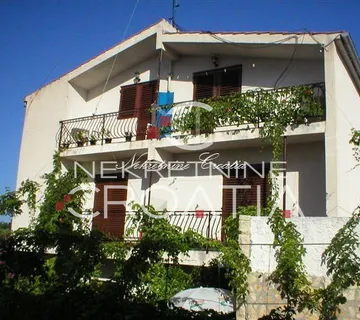 Kuća sa 6 apartmana!. - Murter, Murter-Kornati