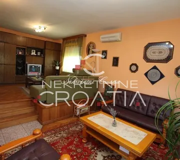 UPRAVO SNIŽENO: MOGUĆNOST ZAMJENE ZA ZAGREB,VARAŽDIN,IVANEC!!! - cover