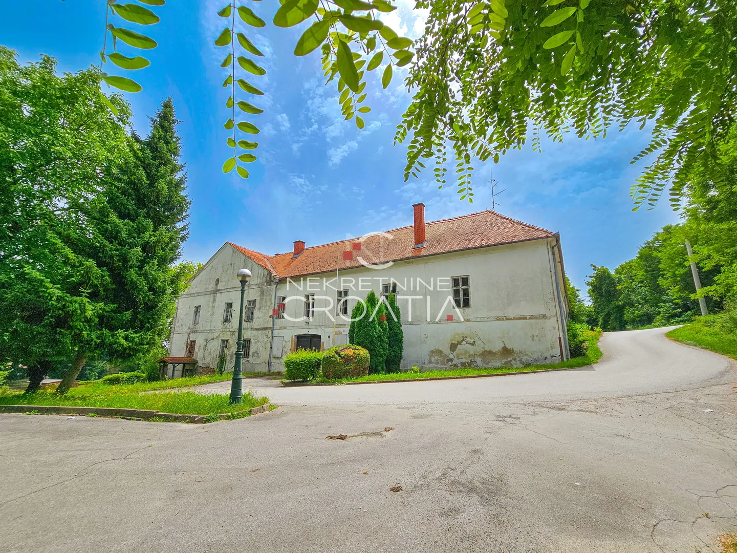 Vinica, dvorac Köröskeny-Rupčić - cover