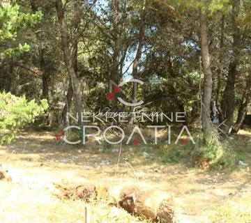 VIR: 130 m od plaže!!! - cover