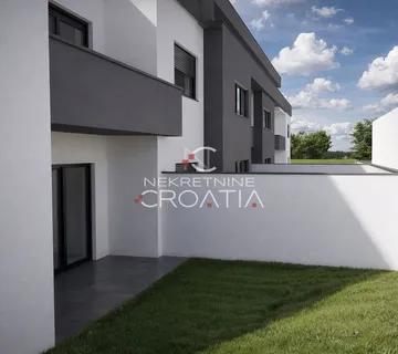 Stan, Prizemlje S Vlastitim Dvorištem/ Vrtom; Pretprodaja! - Varaždin
