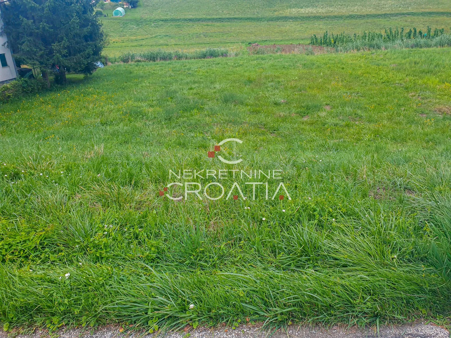 GRAĐEVINSKO ZEMLJIŠTE CVETLIN - cover