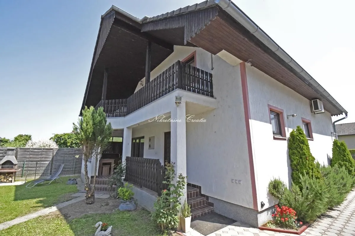 EKSKLUZIVNO, HRAŠĆICA  - cover