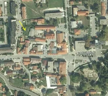  Strogi centar Ivanca !!!  - cover