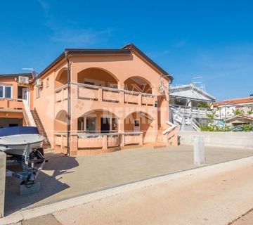 Vir,apartmanska kuća potpuno namještena, 4 apartmana+garaža - cover