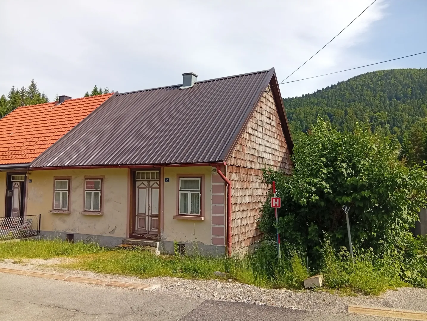 Gorski kotar, kuća prodaja - cover