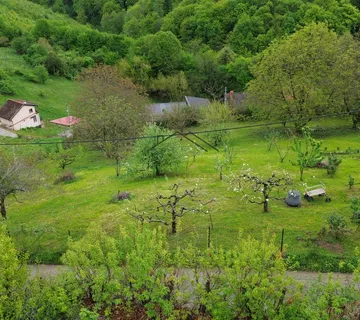 Samobor – Kožlak - atraktivno zemljište u zelenom i mirnom okruženju - Podvrh, Samobor