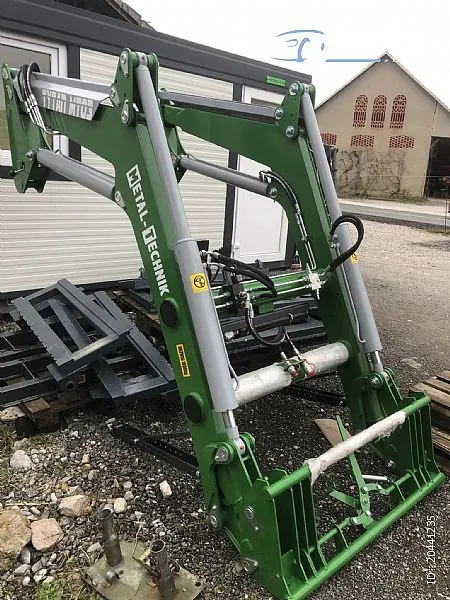 John Deere MT utovarivač - cover