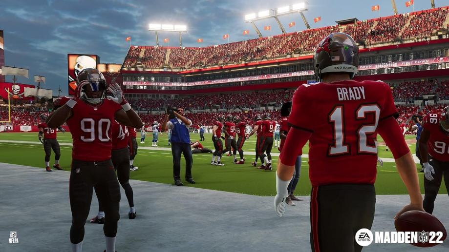 NFL Madden 22 - PS5 - cover