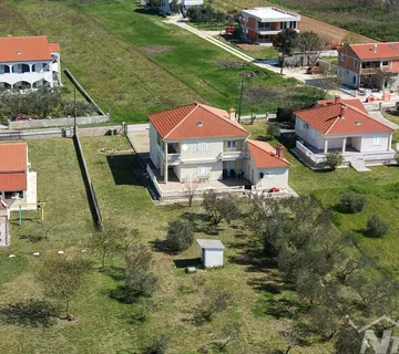 Kuća Prodaja Grbe 252 m2 - Grbe, Nin