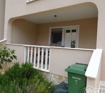 Apartman u prizemlju južna strana otoka Vira, miran i tih dio otoka Vira - Vir, Vir