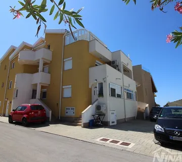 Vir Dalmacija 60 metara do mora apartman 102 m2 - Vir, Vir