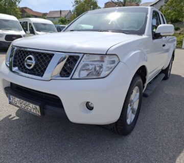 Nissan Navara 2.5 dci N1 SA 4 SJEDALA, KLIMATRONIC,ALU,REG DO 02/2025 - cover