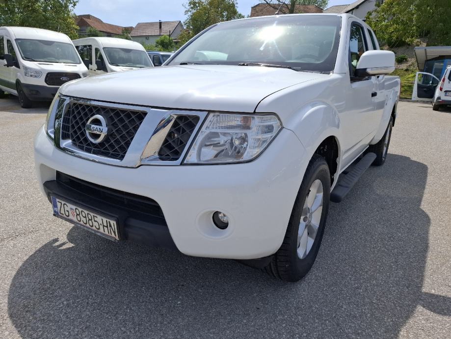 nissan-navara-2.5-dci-n1-4-sjedala-klimatronic-alu-reg-02-2025-slika-227632060