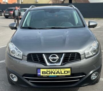 NISSAN QASHAI 1.5 DCI, PANORAMA, KAMERE 360, ALU 18, NAVIGACIJA - cover