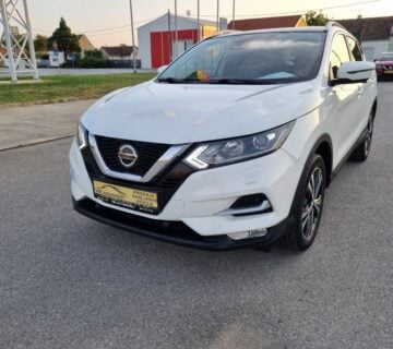 Nissan Qashqai 1,2 DIG-T, N-CONNECTA 62TKM SERV NA IME NAVI KAMERA PAN - cover