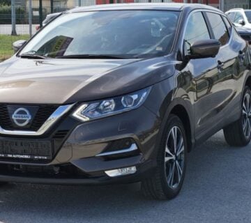 Nissan Qashqai 1,2 DIG-T X-Tronic, N-CONNECTA 90TKM SERV NAVI KAMERA360 - cover