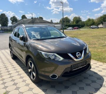 Nissan Qashqai 1,5 dCi 360 - cover