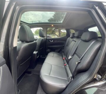 Nissan Qashqai 1,6 dCi- KOŽA, PANORAMA, NAVIGACIJA- TEKNA - cover