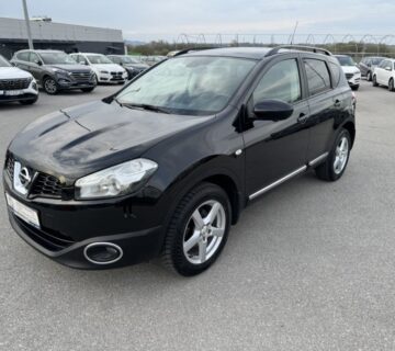 Nissan Qashqai 1,6 dCi 360, NAVIGACIJA, PANORAMA - cover