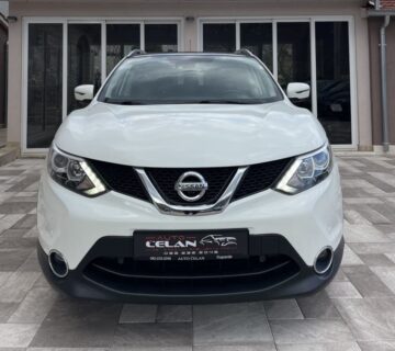 Nissan Qashqai dCi Jamstvo 360°Kamera_Alu18~Nav._Panorama~Mf - cover