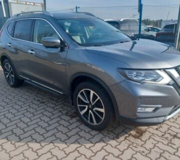 Nissan X-Trail 2,0 dCi - cover