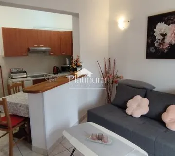 Istra,Medulin apartman s prostranom terasom i parkirnim mjestom - cover
