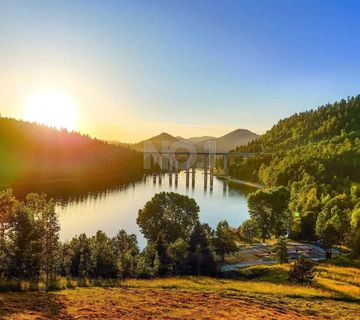 Fužine - prodaja građevinskog zemljišta sa pogledom na jezero - cover