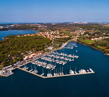 Pomer - prodaja turističkog zemljišta za gradnju hotela i villa - cover