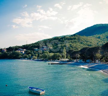 Medveja - prodaja kuće na vrhunskoj lokaciji za turizam! - cover