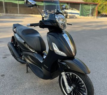 Piaggio Beverly POLICE 300, 2018 god.  - cover