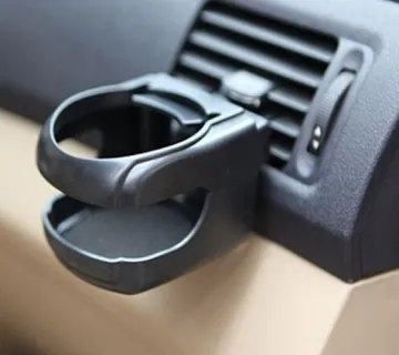 Univerzalni držač za piće za vaš automobil - cover