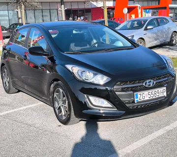 hyundai i30 - cover