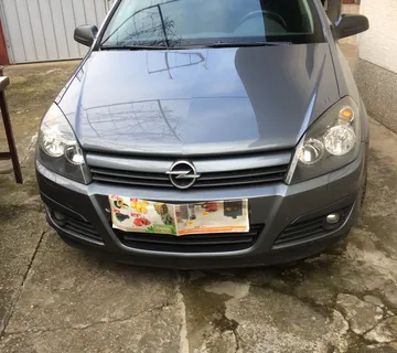 Opel  Astra - cover