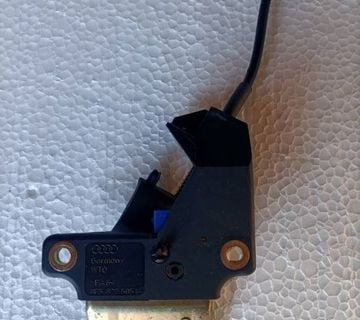 BRAVA GEPEK VRATA AUDI A4 2000-2004 - cover