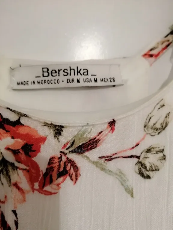 Duga cvijetna haljina Bershka - cover