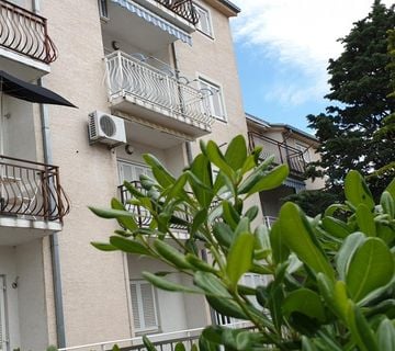 Apartman u Selcu - cover