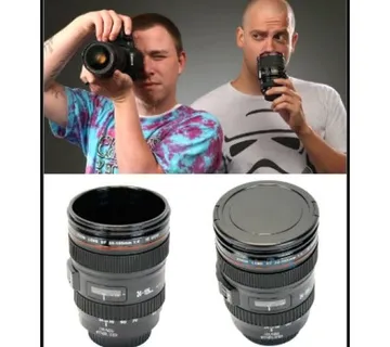 Cool šalica u obliku fotografskog objektiva Canon - cover