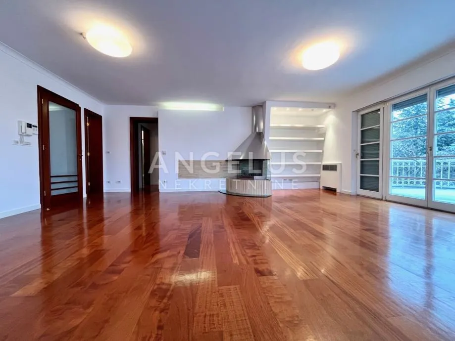 Zagreb, Tuškanac - obiteljska luksuzna vila 600m2 (iznajmljivanje) - cover
