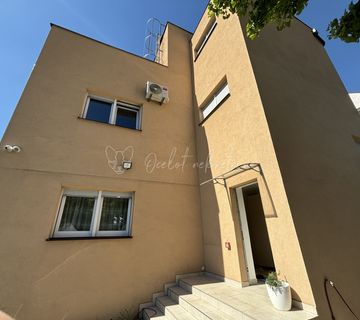 Luksuzna urbana vila u Gračanima sa tri stana - 260m2 - cover