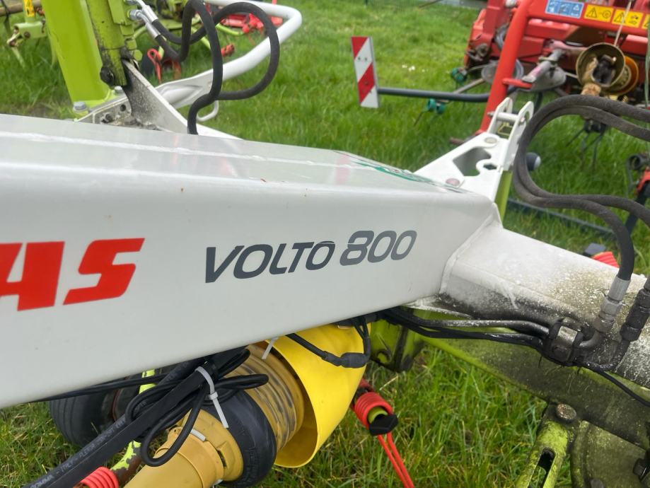 okretac-sijena-claas-volto-800-slika-218148715