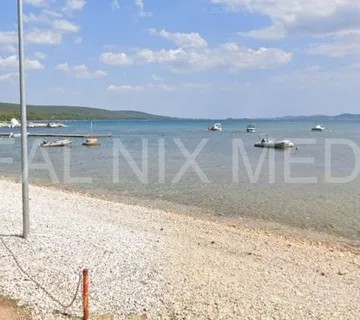 Sukošan-građevinsko zemljište 720 m2, 300 m do mora - cover