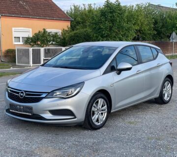 Opel Astra 1.6 CDTI HR AUTO - cover