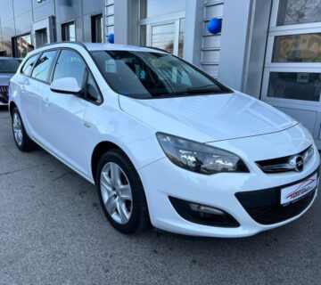 Opel Astra 1,7 CDTI - 2014 -100.000km -GARANCIJA -SERVISNA -REG.1.GOD - cover